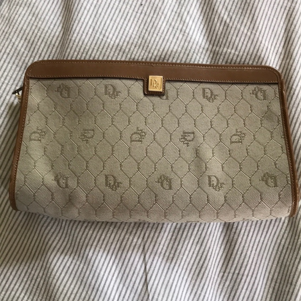 Vintage Dior honeycomb tan cosmetic case!